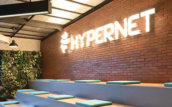hypernet-lounge